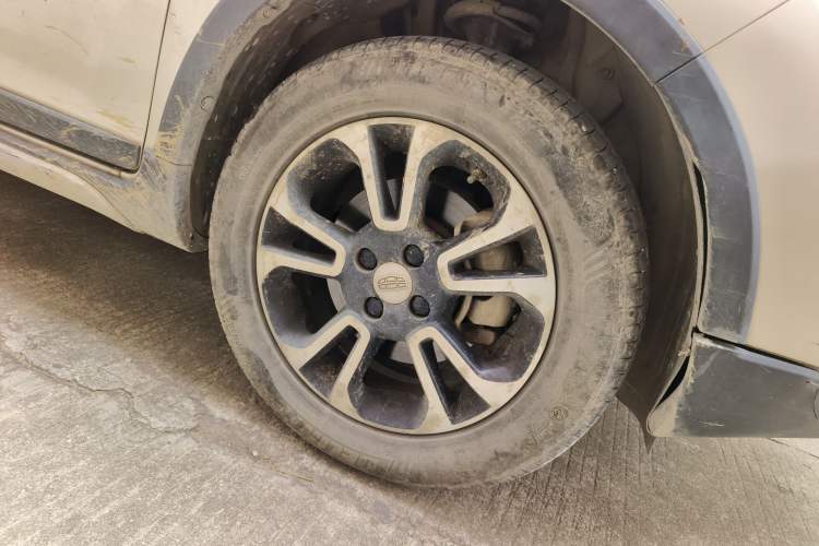 Used Geely Auto Vision X3 2017 1.5L Automatic Elite Model
