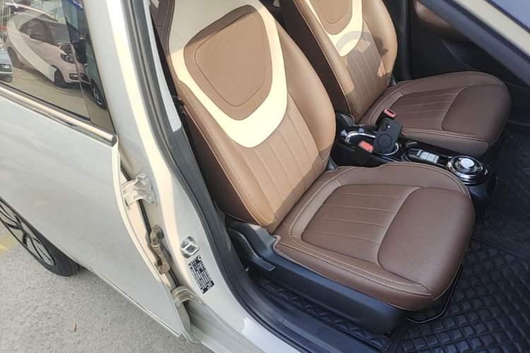 Used Wuling Bingo 2024 333 km Enjoyment Version
