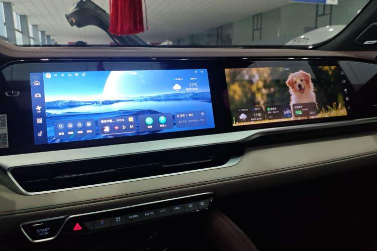 Used Geely Auto Monjaro L 2021 2.0TD DCT EVO Two-Wheel Drive Smart Luxury Version Audio And AC Panel