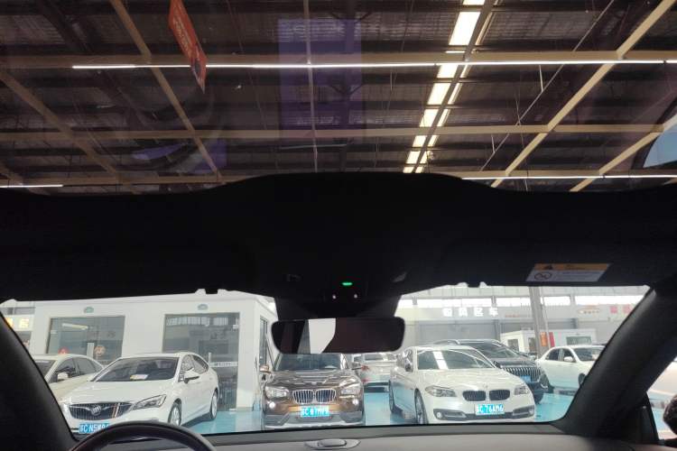 Used Nio ET5T 2024 75kWh Touring Headliner