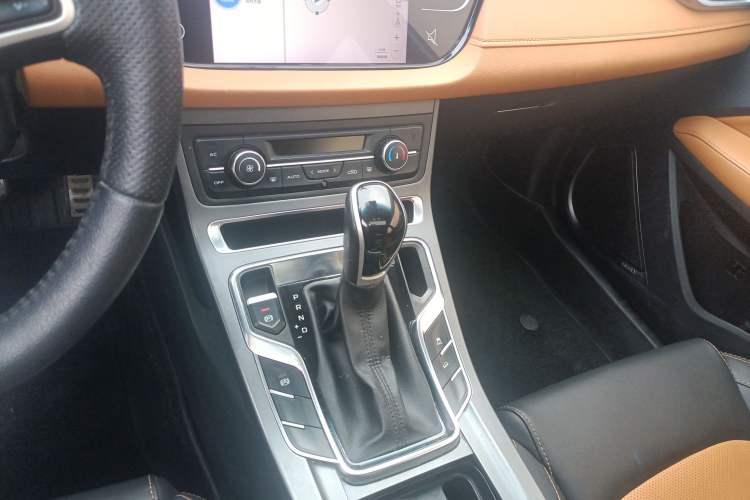 Used Geely Auto Vision S1 2018 1.4T CVT FENGXING Model Gear Lever