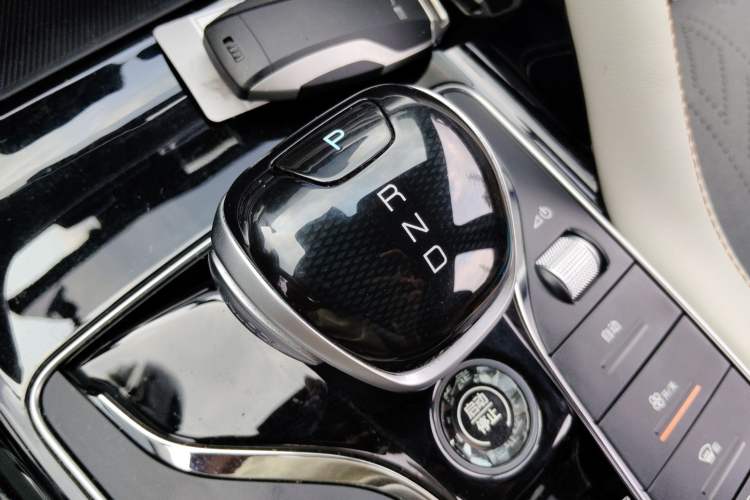 Used BYD Song PLUS New Energy 2021 DM-i 110KM Flagship Model Gear Lever