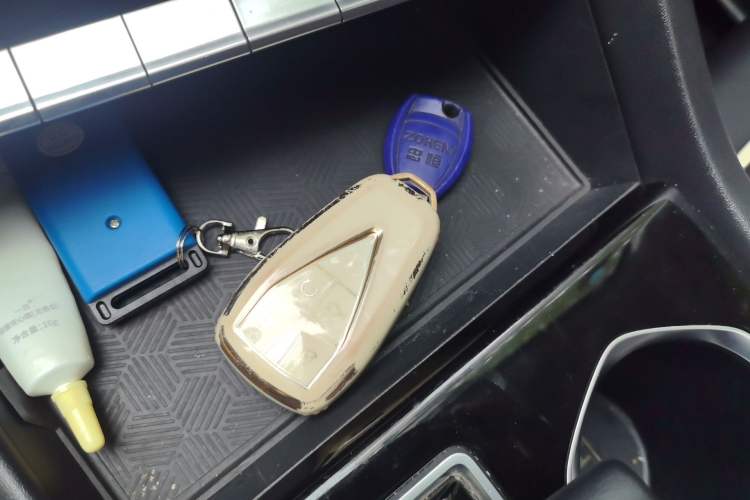 Used CHANGAN Eado 2022 PLUS Blue Whale NE 1.4T GDI DCT Prestige Edition Vehicle Key