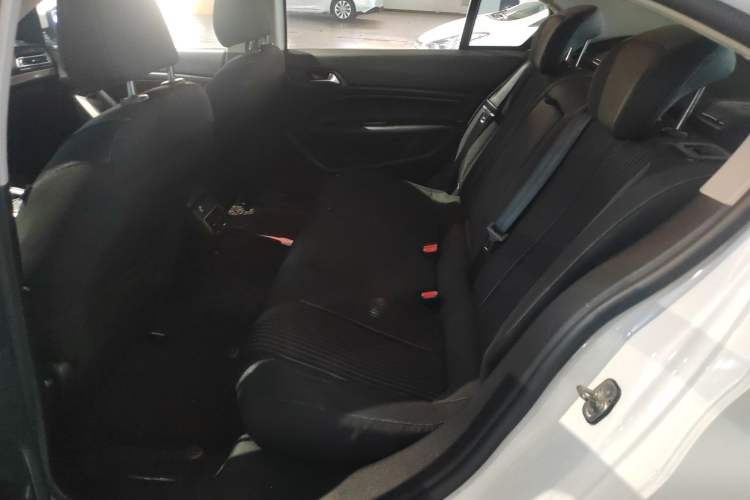 Used Peugeot 408 2016 1.6T Automatic Luxury Edition