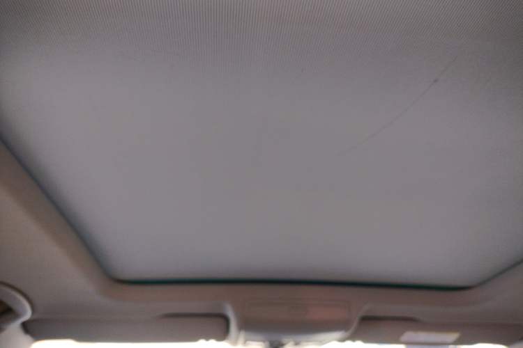 Used Volkswagen Tiguan L 2019 Revised 330TSI Automatic Two-Wheel Drive Smart & Luxury Edition China VI Standard
