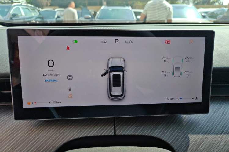 Used Chery Tiggo 8 L 2025 Model 2.0T Two-Wheel Drive Changhong Edition—5 Seaters