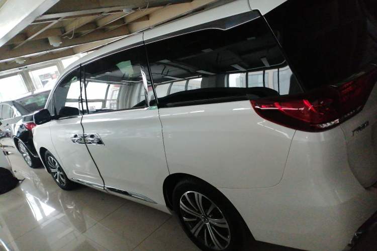 Used GAC Trumpchi M8 2020 390T Deluxe Edition
