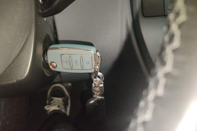 Used Volkswagen Multivan 2012 2.0 TSI Two-Wheel-Drive Luxury Edition