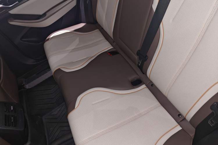 Used BYD Qin PLUS 2024 Honor Edition EV 510KM Leading Model
