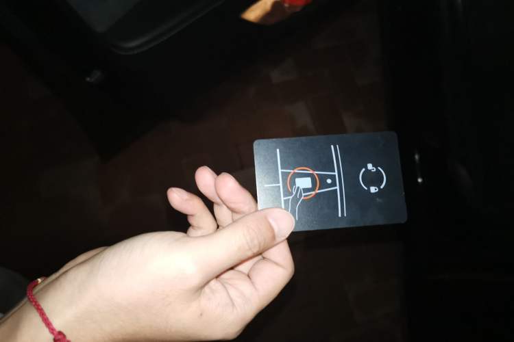 Used Tesla Model Y 2022 Revised Version Long-Range All-Wheel Drive Vehicle Key