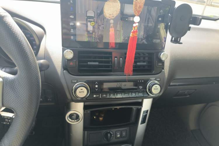 Used Toyota Prado 2010 4.0L Automatic TX-L
