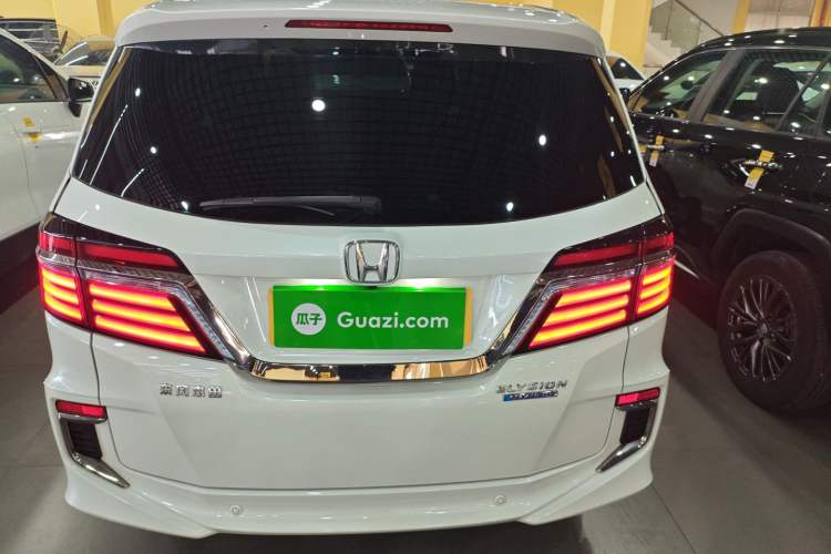 Used Honda Elysion 2019 2.0L Hybrid Luxury Edition