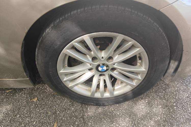 Used BMW 3 Series 2013 320Li Fashion Model