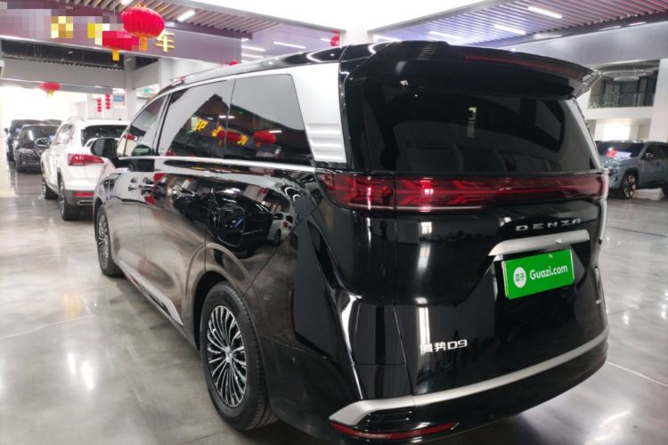 Used Denza D9 2024 DM-i 980 Four-Wheel Drive Prestige Model
