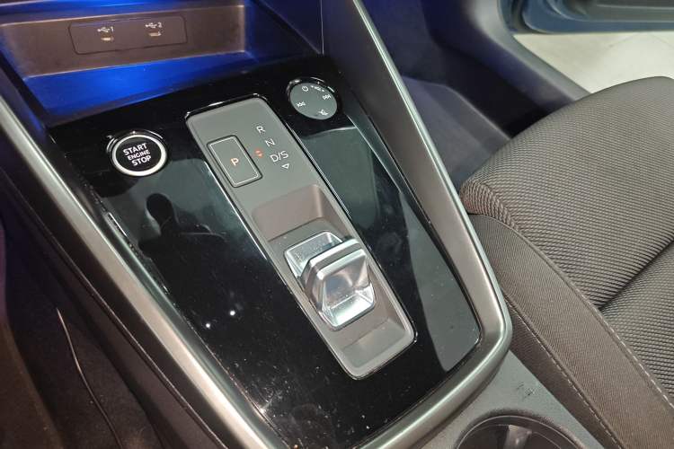 Used Audi A3 2021 Sportback 35 TFSI Ambition Style Edition Gear Lever