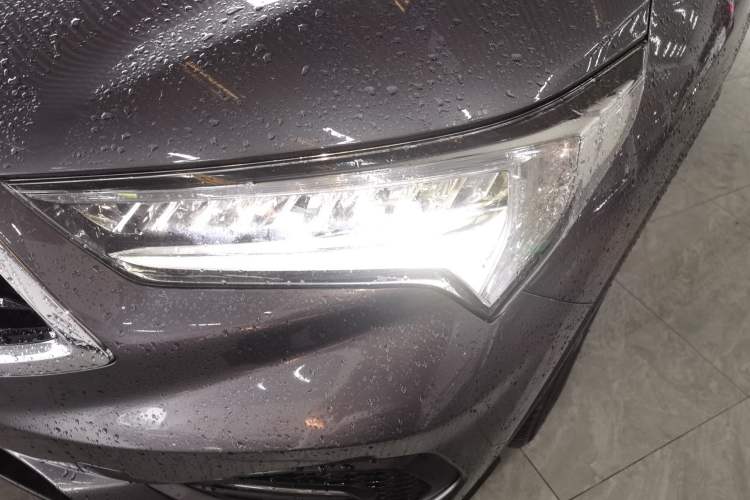 Used Acura CDX 2017 1.5T Four-Wheel Drive Deluxe Stylish Edition