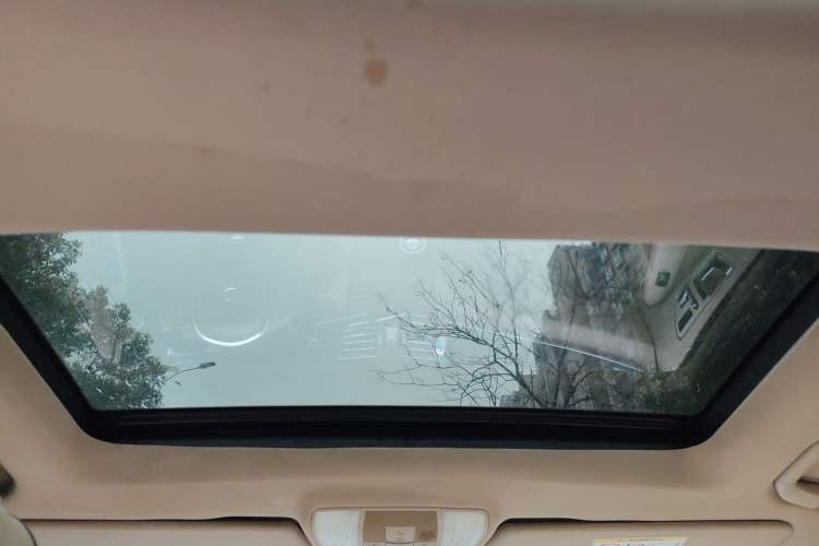 Used Mercedes-Benz E-Class 2015 Restyled E 260 L Sport Edition
