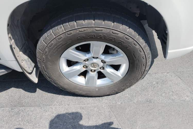 Used Toyota Prado 2016 2.7L Automatic Standard Edition