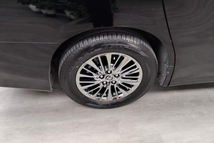 Used Toyota Vellfire 2020 Dual-Engine 2.5L Black Gold Limited Edition
