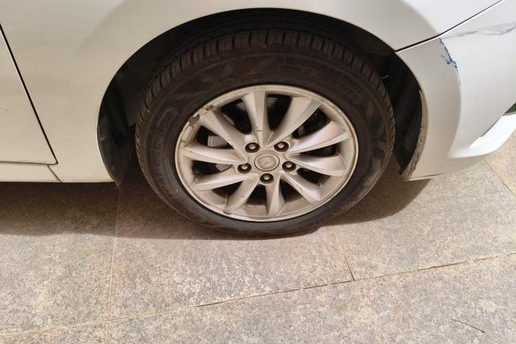 Used CHANGAN Alsvin V7 2015 1.6L Manual Enjoyment Model China IV Standard Right Front Wheel Hub