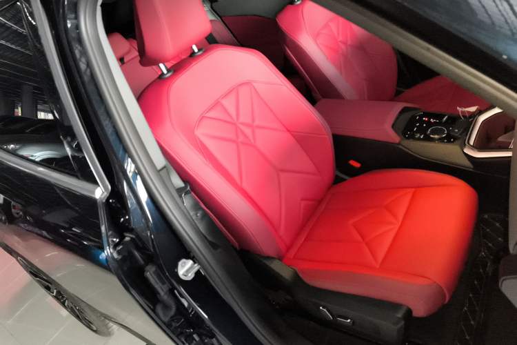 Used BMW X3 2025 xDrive30L Leading Model M Sport Package
