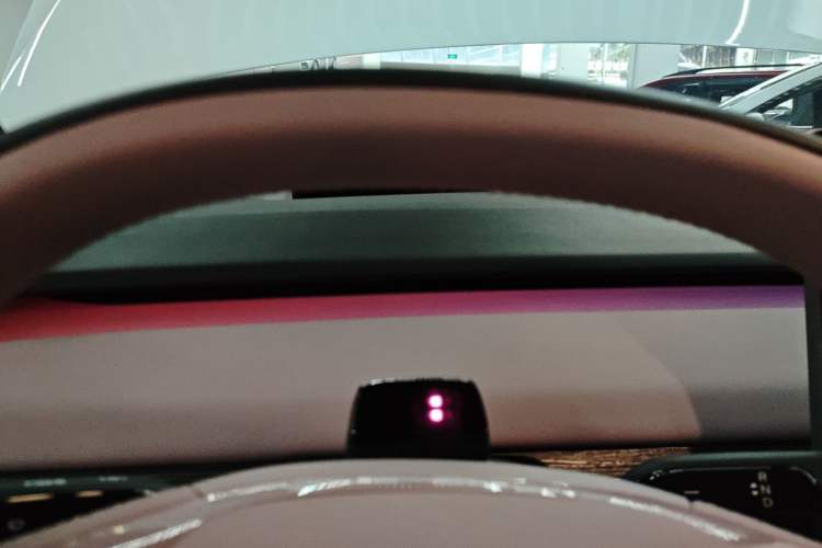 Used ONVO L60 2024 60 kWh Rear-Drive Version Instrument Cluster