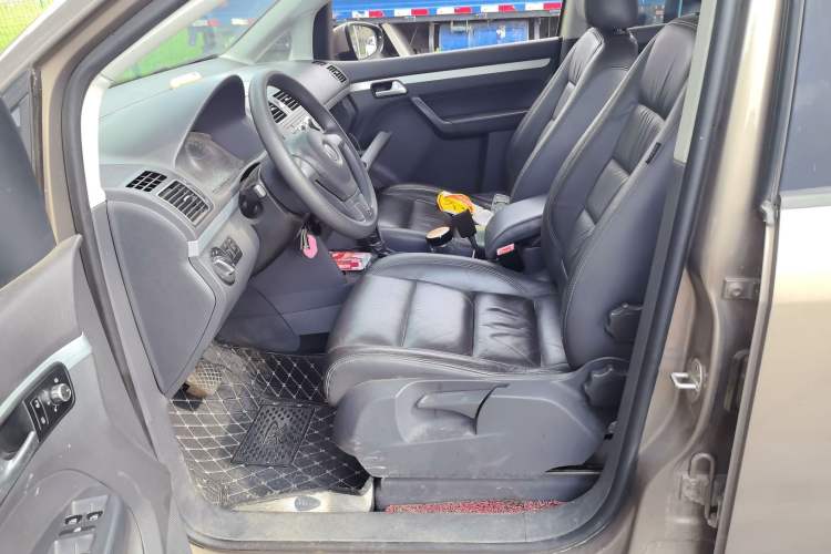 Used Volkswagen Touran 2015 1.4T DSG Comfort Edition 5 Seats
