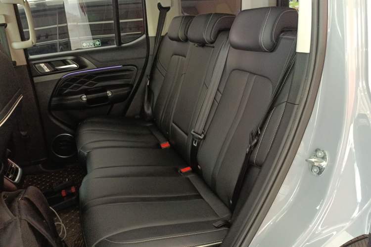 Used Tank 300 2023 City Edition 2.0T—Stylish as Ever