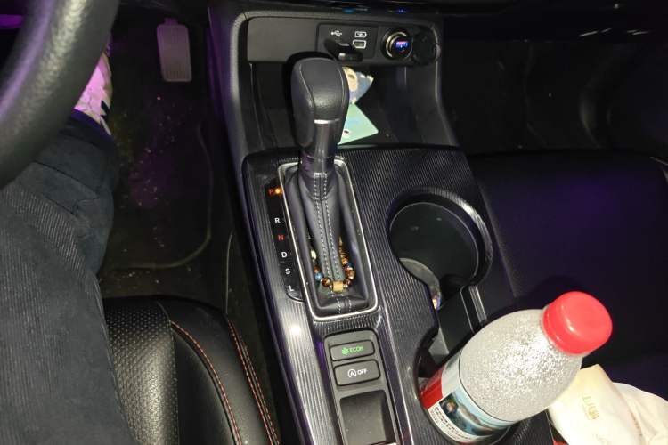 Used Honda Civic 2023 240TURBO CVT Dynamic Edition Gear Lever