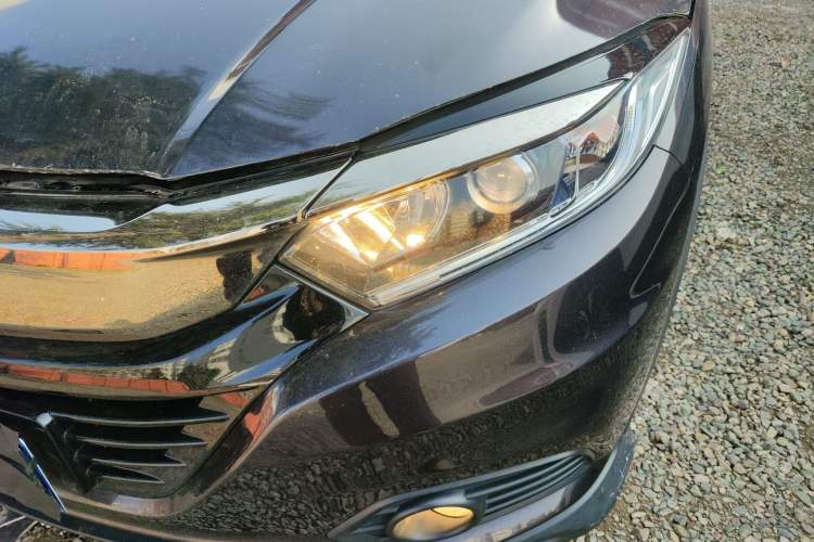 Used Honda Vezel 2022 1.5L CVT Phantom Night Pioneer Edition
