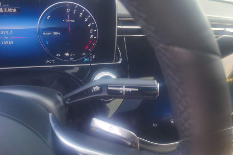 Used Mercedes-Benz E-Class New Energy 2024 E 350 e L Plug-in Hybrid Sedan Gear Lever