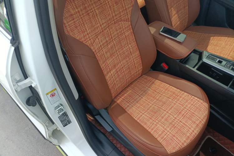 Used Haval LHERY 2022 Jingxiang Edition 1.5T Copper Rabbit Right Front Seat