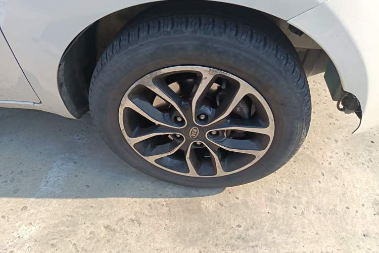 Used Kia Soul 2013 1.6L AT Premium
