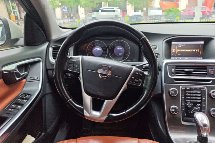 Used Volvo S60 2013 T5 Comfort Edition Steering Wheel