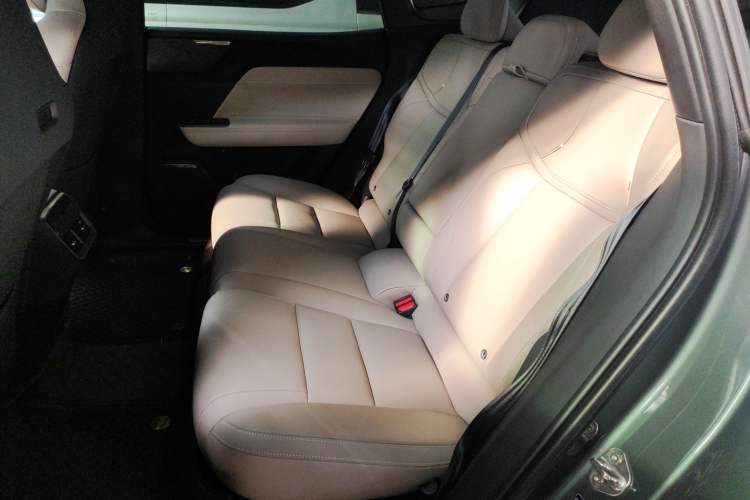 Used Volvo Volvo XC70 Plug-in Hybrid 2026 Model Four-Wheel Drive Long-Range Ultra