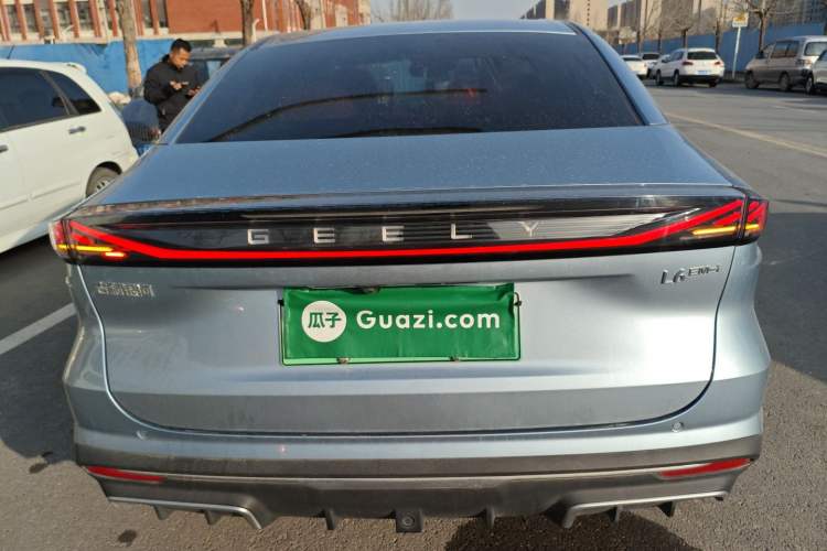 Used Geely Galaxy L6 2025 EM-i 140km Starship Edition
