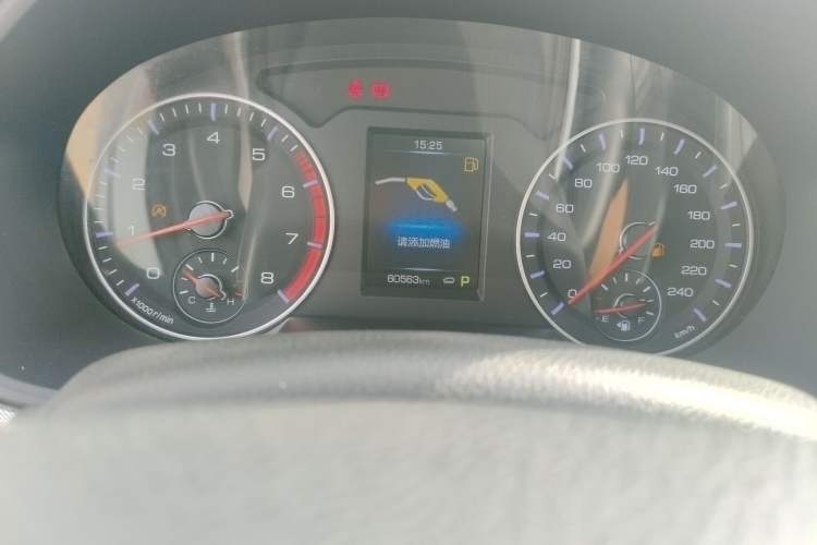 Used Haval H6 2018 Sport Edition 1.5T Automatic Two-Wheel Drive Elite Model China V Standard Odometer Close Up