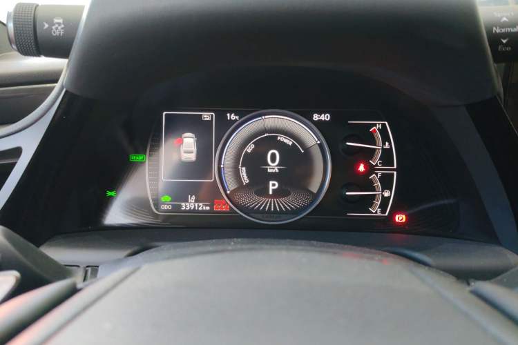 Used Lexus ES 2022 300h Deluxe Edition
