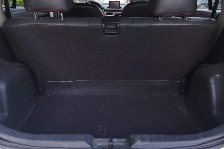 Used Haval H1 2015 1.5L AMT Luxury Model