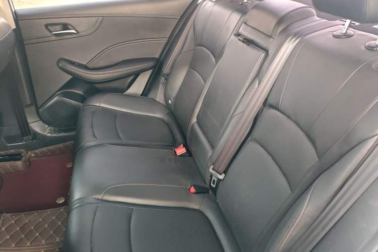 Used Roewe i5 2023 1.5L CVT Flagship Edition