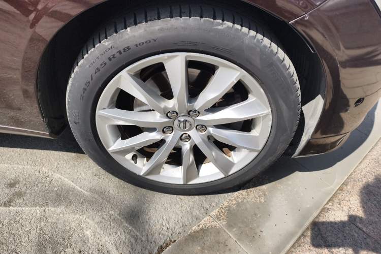 Used Volvo S90 2017 T5 Zhiyuan Edition
