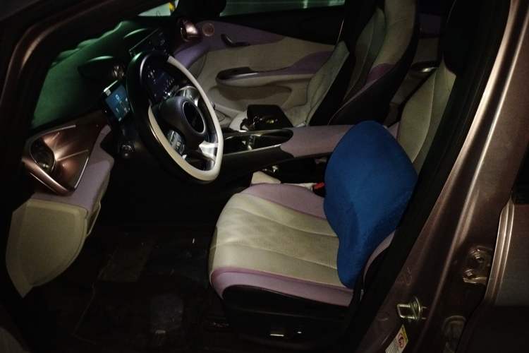 Used BYD Dolphin 2023 420 km Fashion Edition
