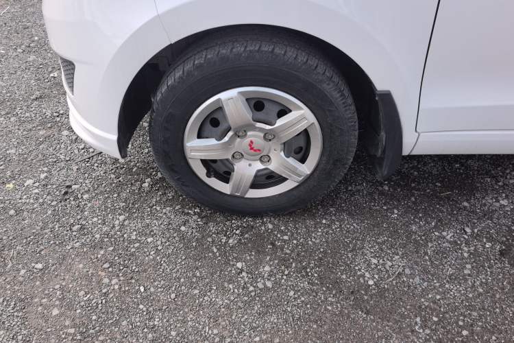 Used Wuling Hongguang 2015 1.5L S Basic Version China V Standard
