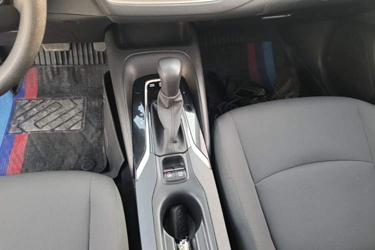 Used Toyota Corolla 2021 Dual-Motor 1.8L E-CVT Elite Edition Gear Lever