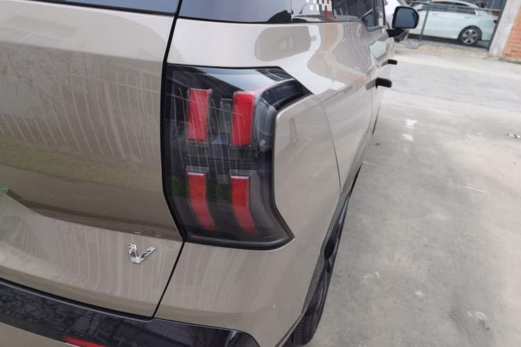 Used AION V 2026 Model Aion Tyrannosaurus Family Edition 520 Zhi Hao Edition
