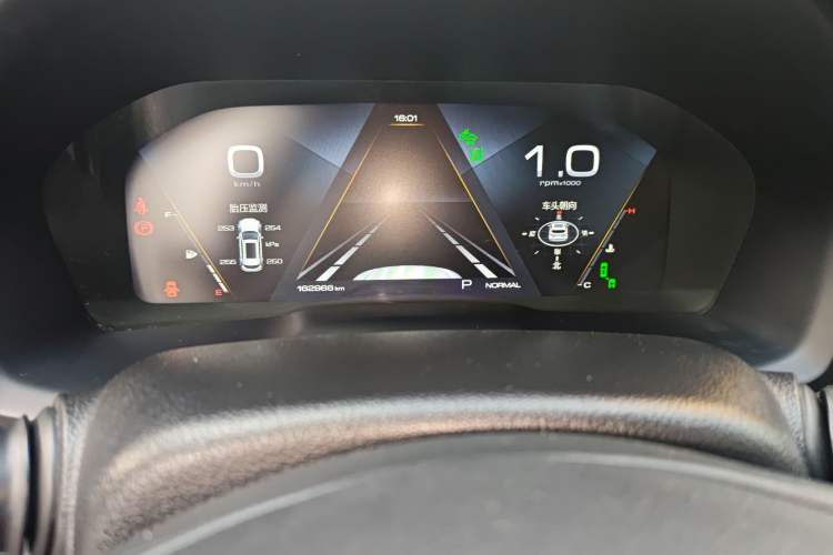 Used Wey VV7 2019 Upgraded Model 2.0T Flagship Version China VI Odometer Close Up