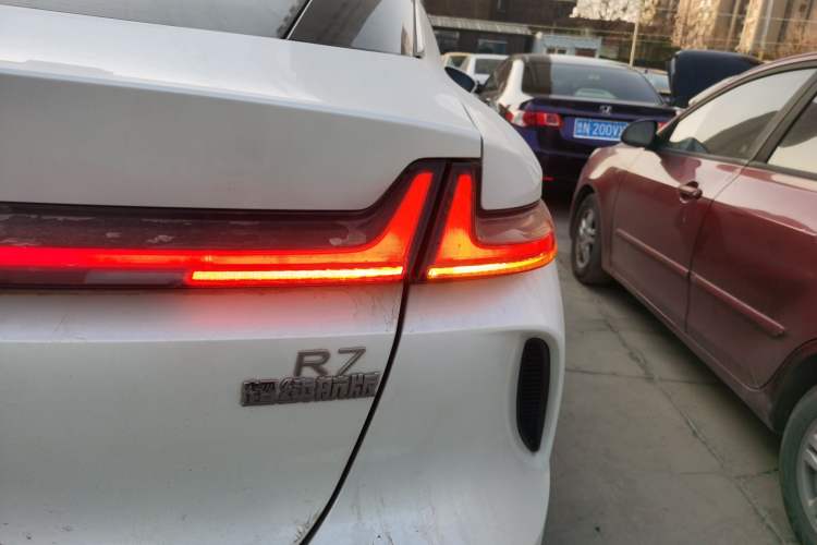 Used Rising R7 2022 Long-Range Advanced Edition
