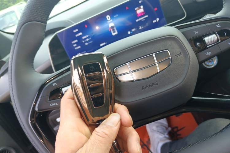 Used Geely Auto Emgrand X7 Sport 2023 Boyue COOL 1.5TD Smart Connect+
