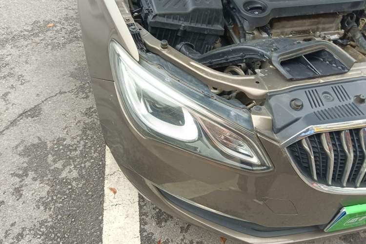 Used Buick GT 2017 15N Manual Entry-Level Trim Right Front Headlight