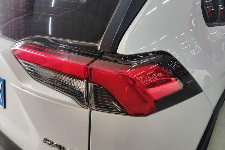 Used Toyota RAV4 2021 2.0L CVT 4x4 Style PLUS Edition